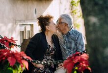 Older dating on the rise, yet science still trails