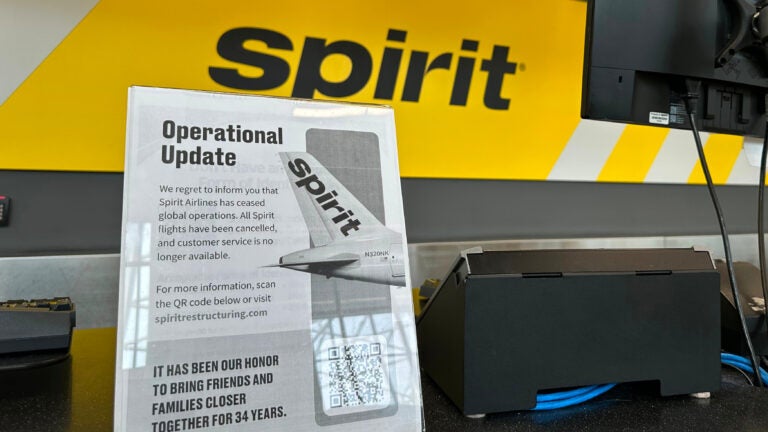 Spirit Airlines Shutdown: Refunds and Getting Home