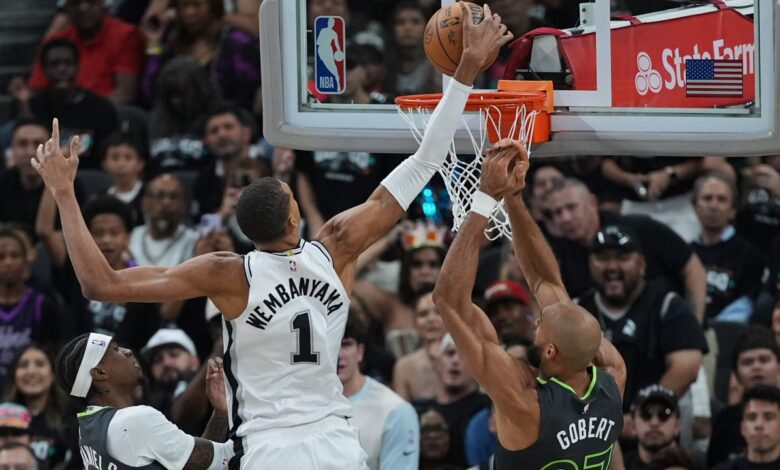 Spurs deliver 133-95 blow to Timberwolves, series tied