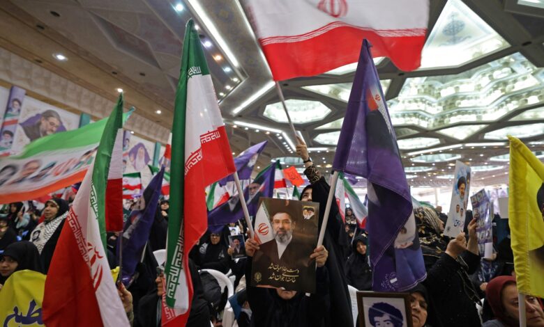 Trump slows Iran deal push as war hits day 87