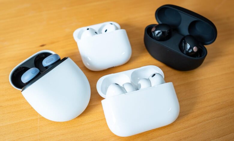 Hundreds of readers bought these headphones this year (and they're not from Bose, Sony, or Apple)