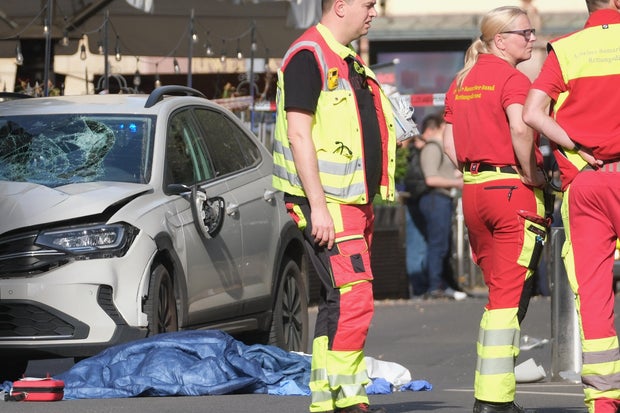 2 dead after driver plows into people in Leipzig, Germany