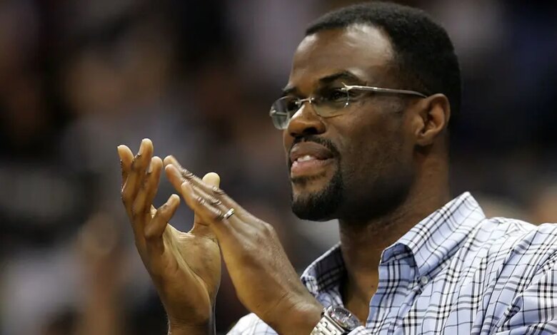 David Robinson Earned $116 Million In The NBA. Then He Built A $3.3 Billion Private Equity Empire. | Celebrity Net Worth