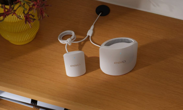 Eero Signal Brings Cellular Backup for Businesses Eero Signal Brings Cellular Backup for Businesses