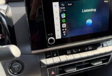 ChatGPT vs Perplexity CarPlay: Chat wins