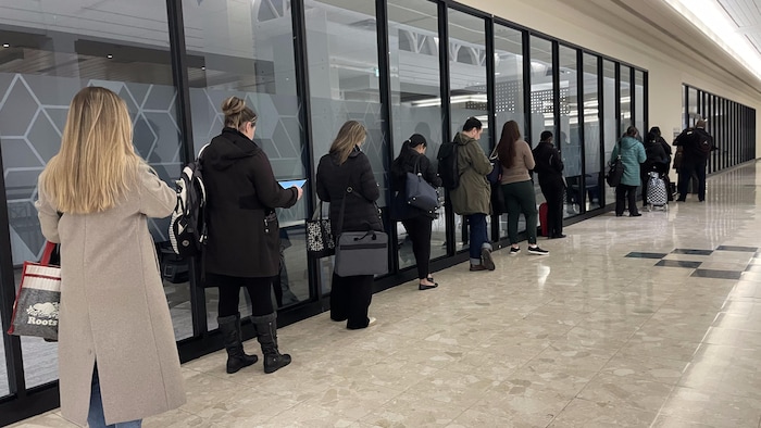 Fin des espaces de travail décentralisés pour les fonctionnaires fédéraux?