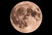 Waxing Gibbous Moon Tonight: April 30, 2026 Guide