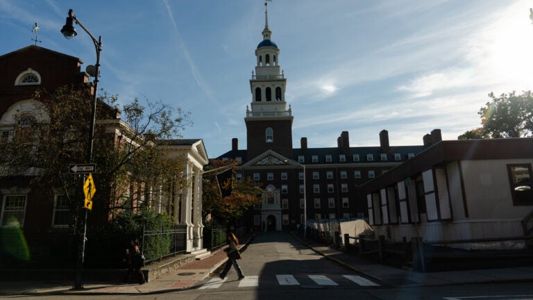 Unknown attacker followed student into Lowell House