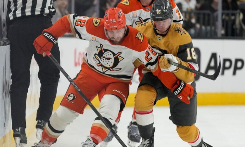 Things we learned: Golden Knights cash in on missed icing call