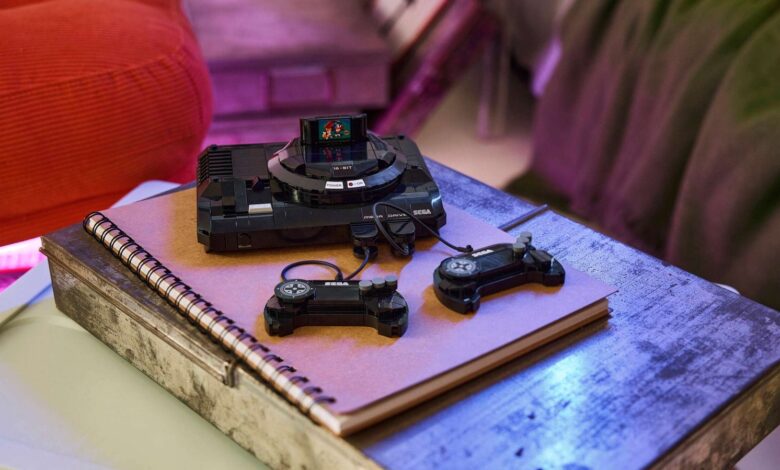 Lego is releasing a Sega Genesis set complete with little controllers - Engadget