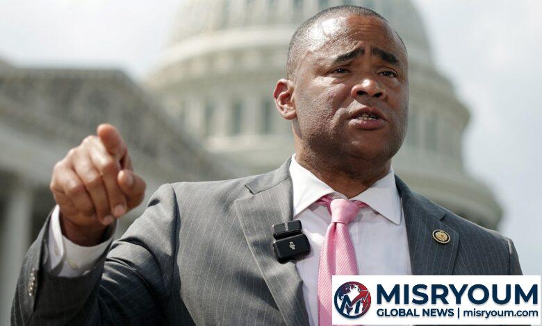 Dems rally behind GOP blame in redistricting fight