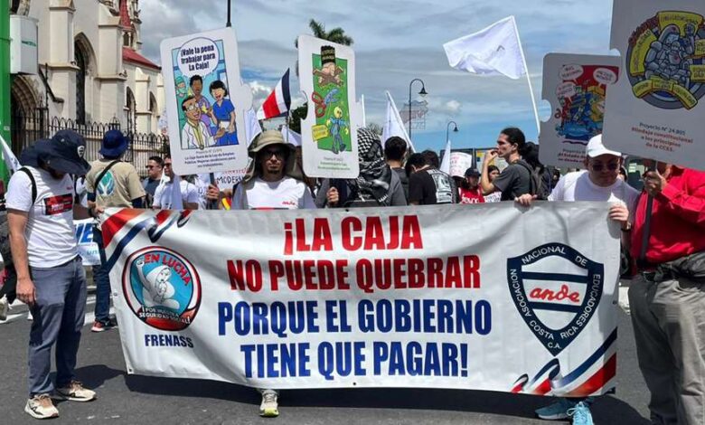 Marcha en San José por mejoras en educación, salud y seguridad