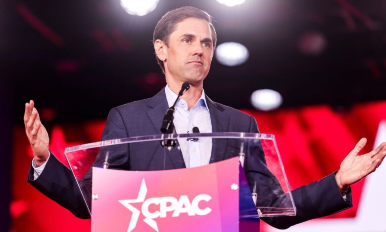 Texas AG race turns on money, legal doubts, loyalty Texas AG race turns on money, legal doubts, loyalty