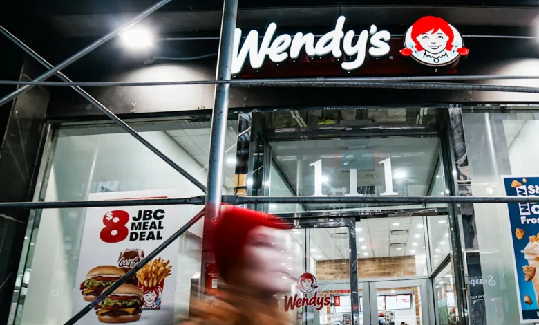 Wendy’s Store Closures: Hundreds of Locations Shuttered