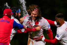 Phillies’ doubleheader walk-off streak tops 22 years