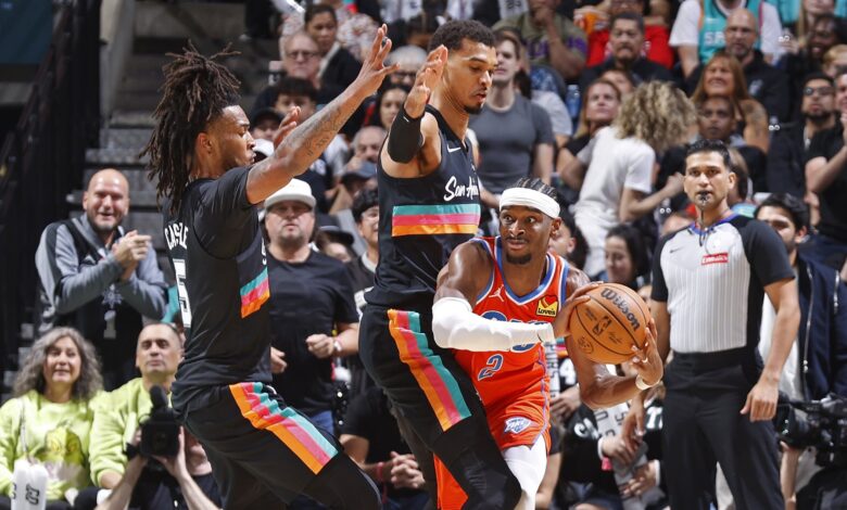 Thunder battle Spurs for 2-1 lead in Game 3 Thunder battle Spurs for 2-1 lead in Game 3