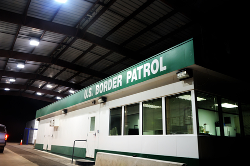 U.S. court ruling expands border power into digital life
