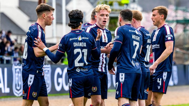 Dundee 1-0 St Mirren: Hosts edge closer to Scottish Premiership safety with priceless victory