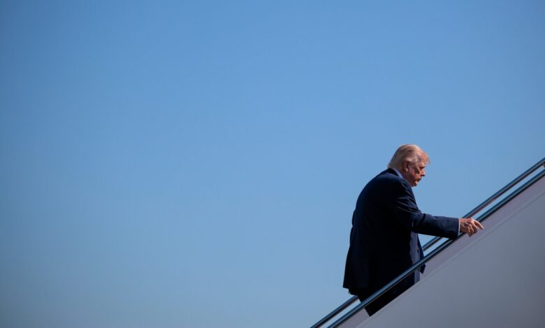 Swing voters fault Trump, but won’t switch parties Swing voters fault Trump, but won’t switch parties
