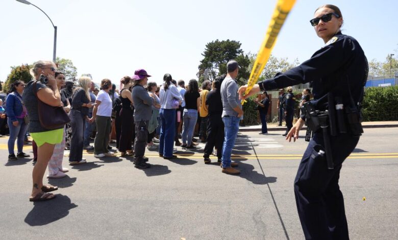 Mother’s calls delayed response as San Diego shooters fired Mother’s calls delayed response as San Diego shooters fired