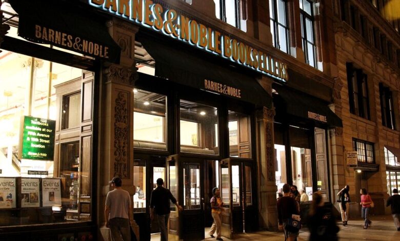 Barnes & Noble CEO clarifies AI-book stocking remarks