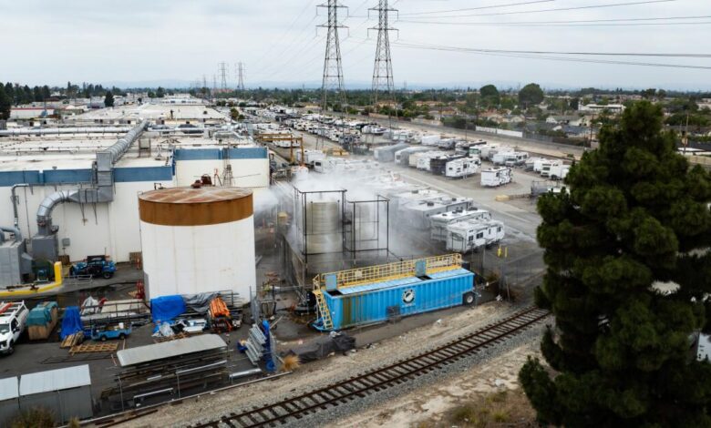Garden Grove blast fears spotlight industrial hazards in L.A. Garden Grove blast fears spotlight industrial hazards in L.A.