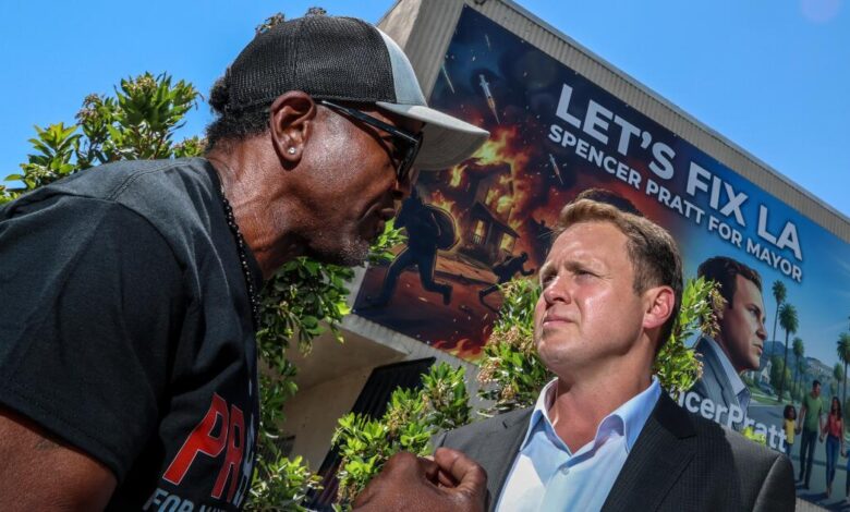 Spencer Pratt grills Hyde Park voters on Bass’s turf Spencer Pratt grills Hyde Park voters on Bass’s turf