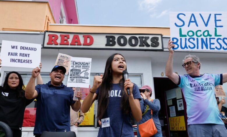 L.A. bookstore owners face rent jump, organize fight L.A. bookstore owners face rent jump, organize fight