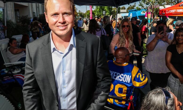 Spencer Pratt faces Los Angeles reality: power and repairs Spencer Pratt faces Los Angeles reality: power and repairs