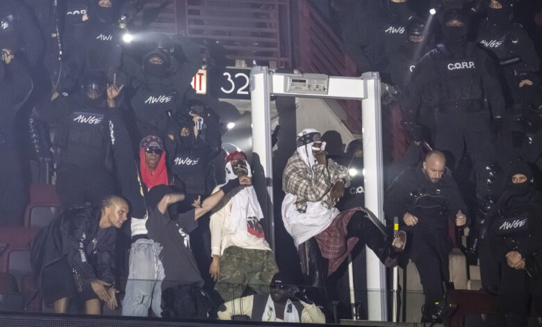 A$AP Rocky turns Chicago’s United Center into siege A$AP Rocky turns Chicago’s United Center into siege