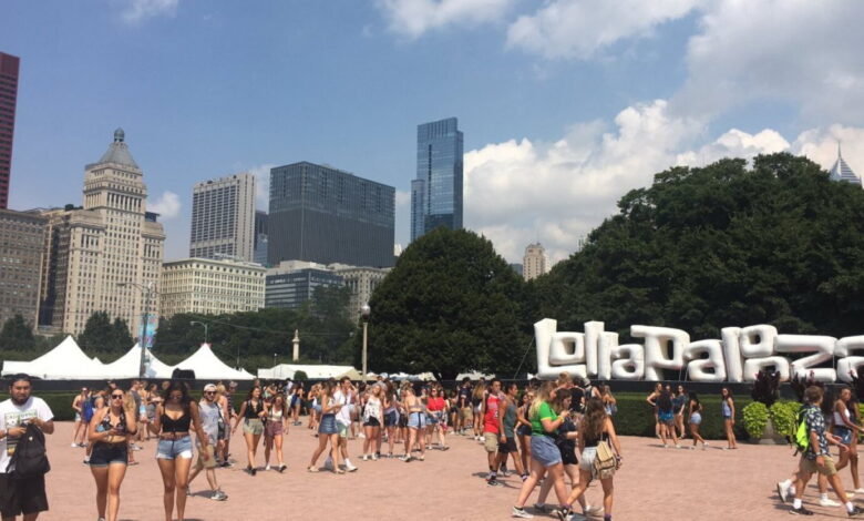 Lollapalooza awards .7 million grant to expand CPS arts Lollapalooza awards .7 million grant to expand CPS arts