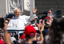 Mayor Johnson to seek Pope’s backing for reparations