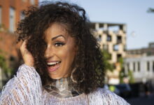 Mya rallies Chicago for vegan deep dish at Forever Mine
