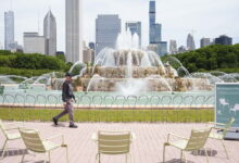 Paris-style chairs at Buckingham Fountain cost taxpayers ,438