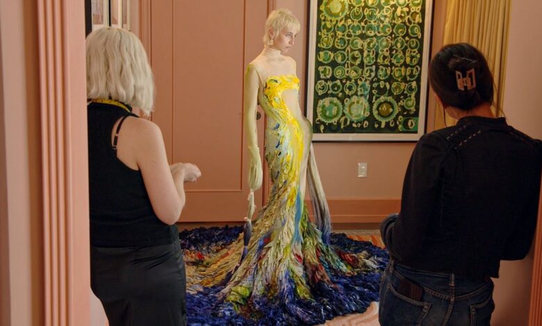 The Story Behind Emma Chamberlain’s Hand-Painted Gown for The Met Gala 2026