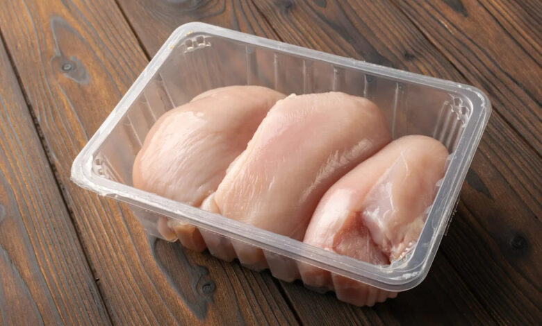 Kroger shoppers urged to discard mislabelled chicken