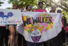 Chicago youth march demands office for missing Black girls