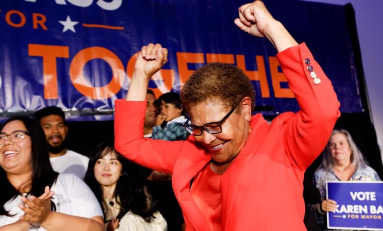 California Democrats advance, but change still stalls