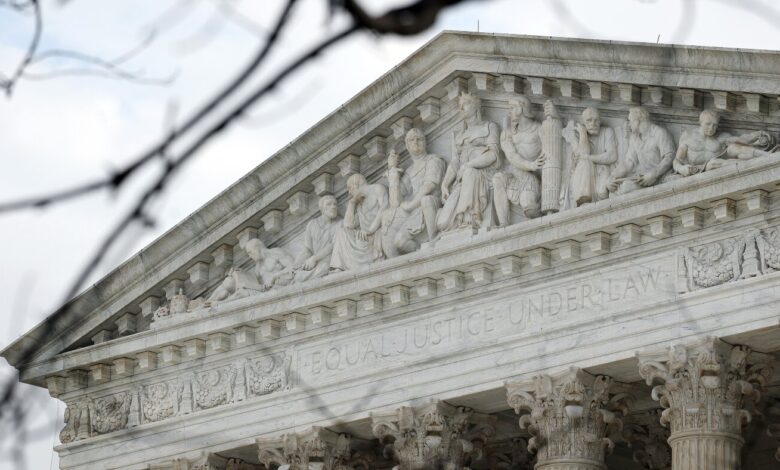 Supreme Court strips FTC independence, expands Trump firing power