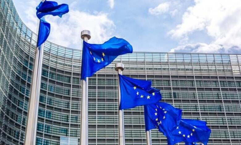 EU signals Azure and AWS as Digital Markets gatekeepers