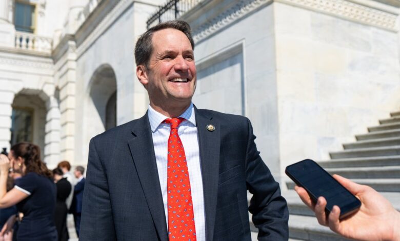 Democrats Join Republicans to Block Section 702 Extension