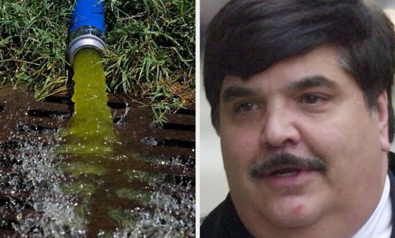 Trump’s Pool Fixer Links to .7M Contract Trump’s Pool Fixer Links to .7M Contract