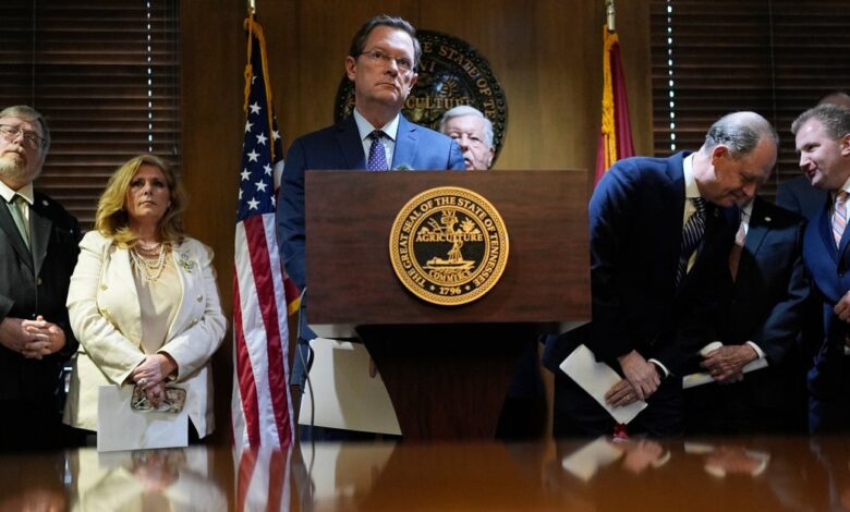 Judge Halts Tennessee From Sharing 400 Sick Kids Data