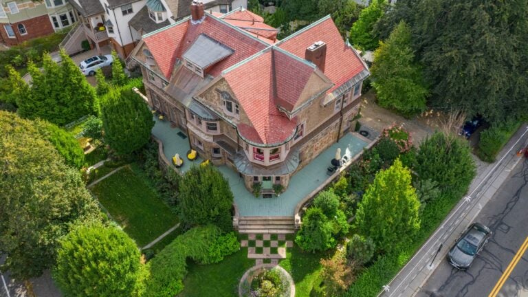 Brookline’s Webber-Bouve Mansion lists at .3m