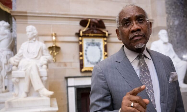 House Democrats Back Bid to Block U.S. Lebanon War
