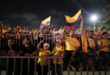 Abelardo de la Espriella stuns Colombia in first round