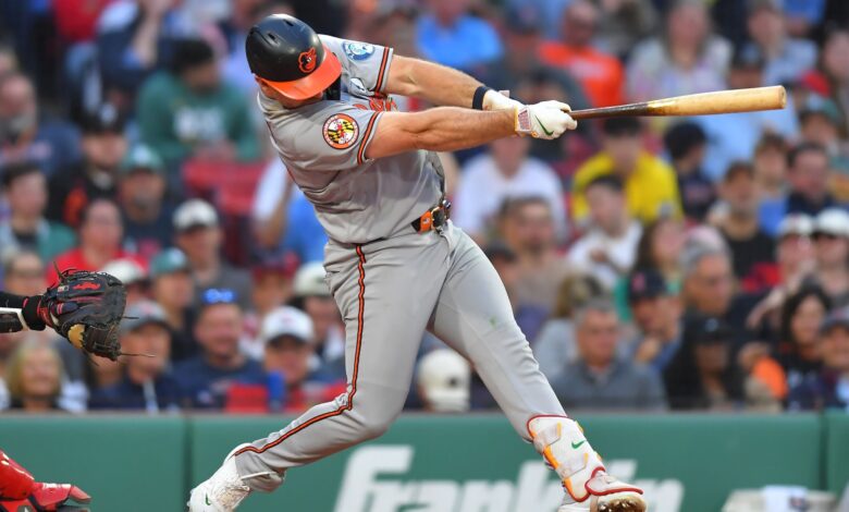Alonso homers, Baz shuts down Red Sox 4-2 Alonso homers, Baz shuts down Red Sox 4-2