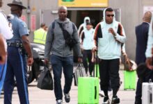 Mbappé and France greet fans as World Cup nears
