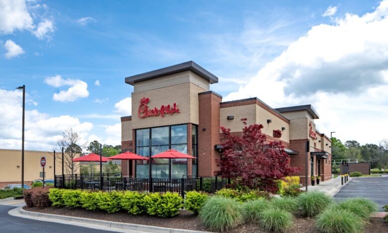 Chick-fil-A to open in South Station June 18 Chick-fil-A to open in South Station June 18