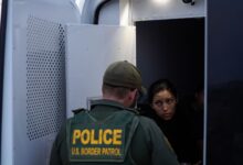 Judge orders Trump to restart asylum and immigration applications